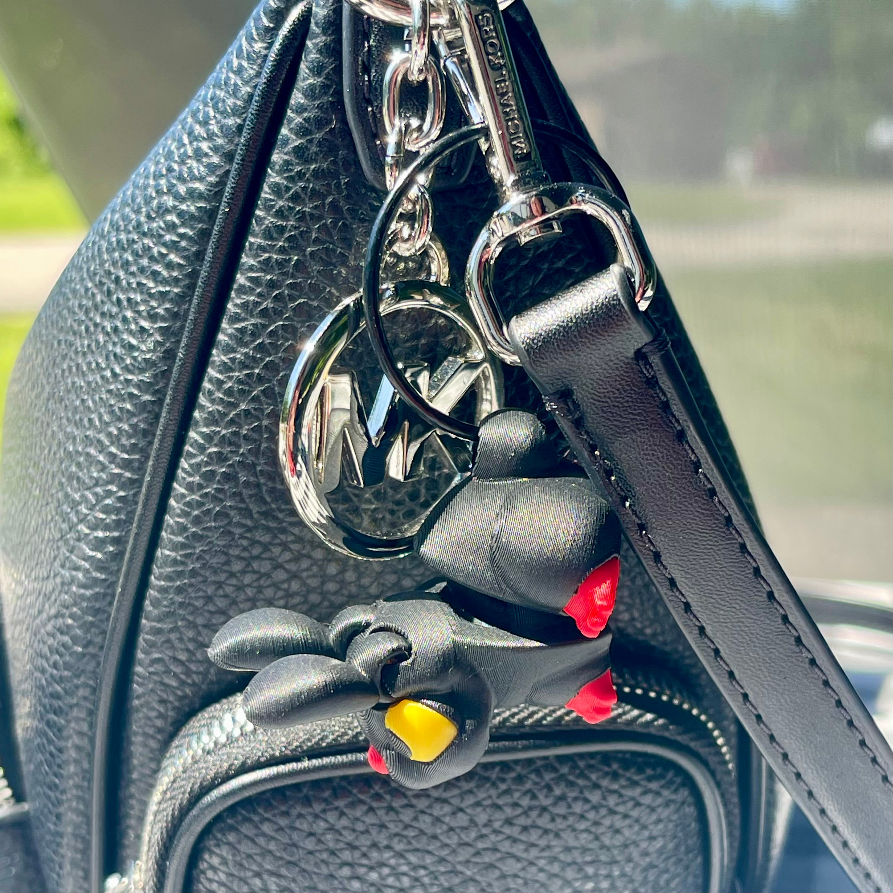 Flexi Articulated Pet Bag Charm - Black & White 3D Printed Fidget