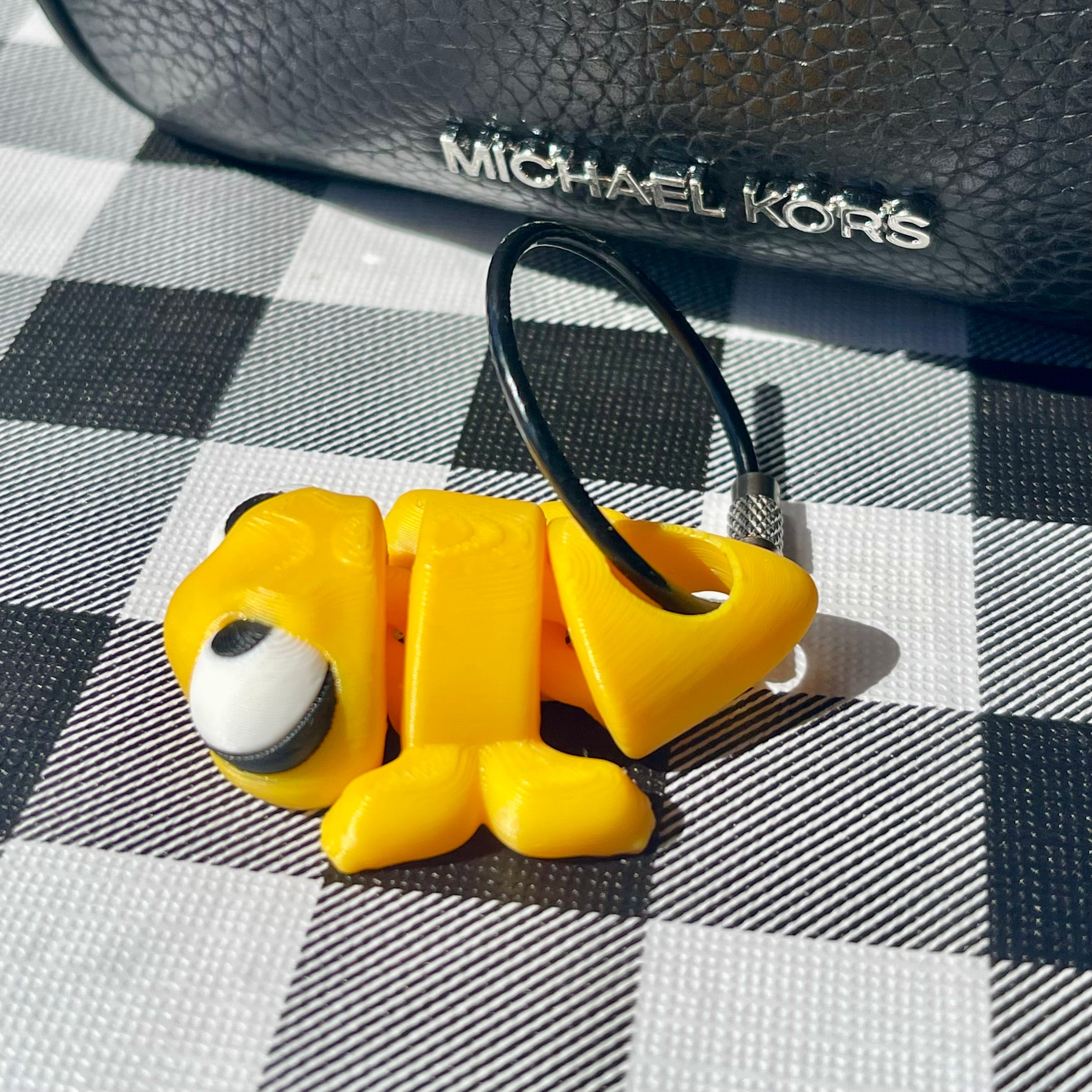 Flexi Yellow Fidget Pet Bag Charm - Articulated 3D Printed Keychain