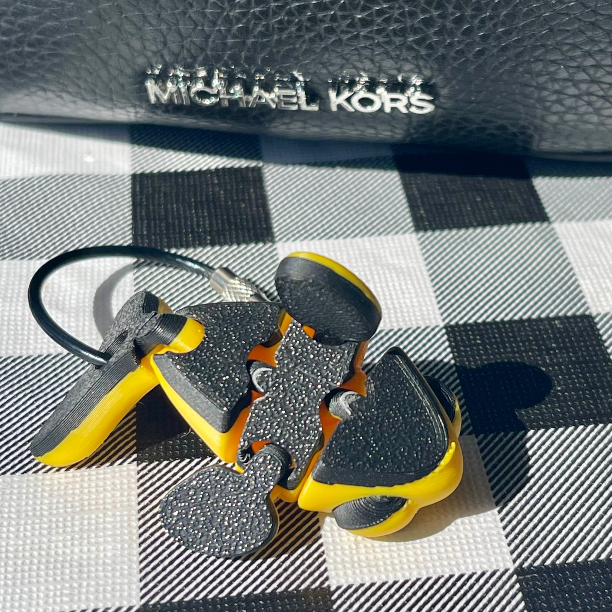 Flexi Dolphin Bag Charm - Articulated 3D Printed Fidget Keychain